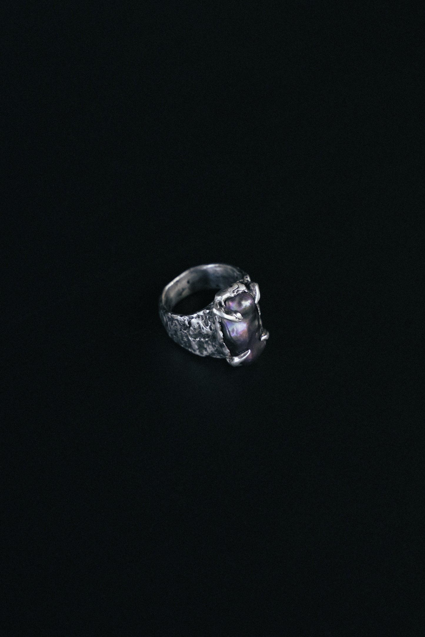 Black Baroque Pearl ring
