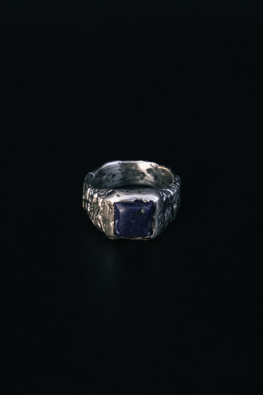 Lapiz lazuli ring